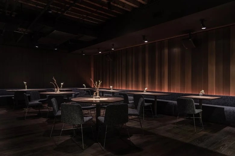 Eastern Zen-inspired Bar Restaurant Interior Eastern Zen-inspired Bar Restaurant Interior